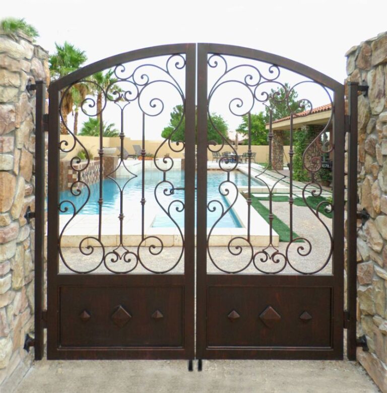 Rod Iron Gate2