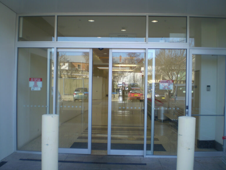 Auto glass Door (10)