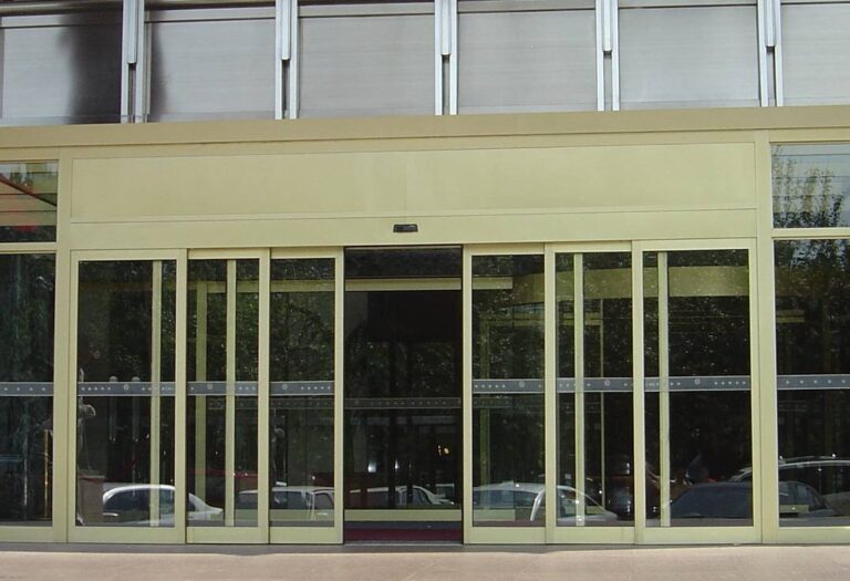 Auto glass Door (7)
