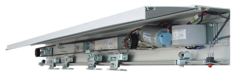 Auto-glass-Door-15-768x249