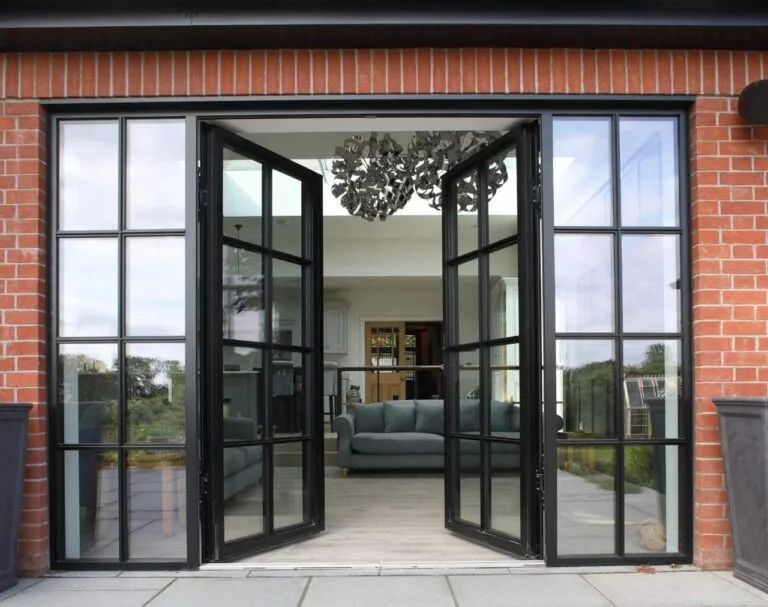 Aluminium Double Glazed Windows for Natural Lighting