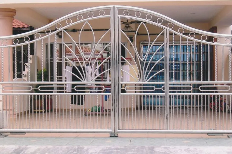 Stainless-Steel-Gate1-768x512